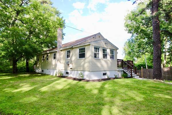 10 Stoney Dr, Billerica, MA 01862