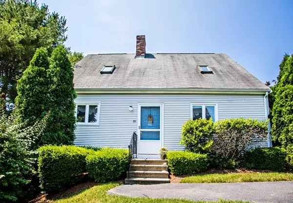 52 Liberty St #D1, Plymouth, MA 02360