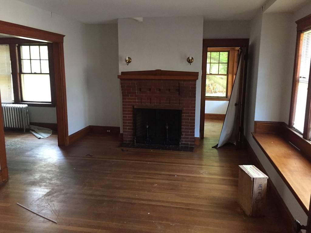 Quincy, MA 02169,18 Deldorf St