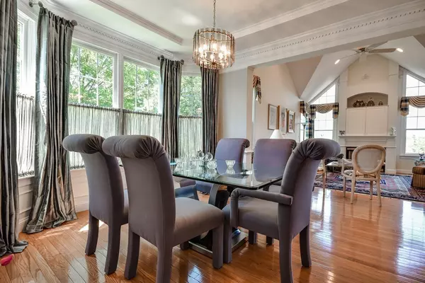 Southborough, MA 01772,19 Carriage Hill Circle #19