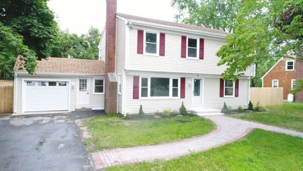 6 Alameda Drive, Seekonk, MA 02771