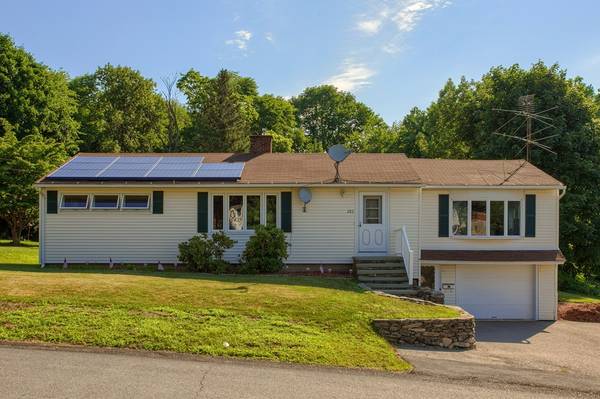 282 Waterford Street, Gardner, MA 01440