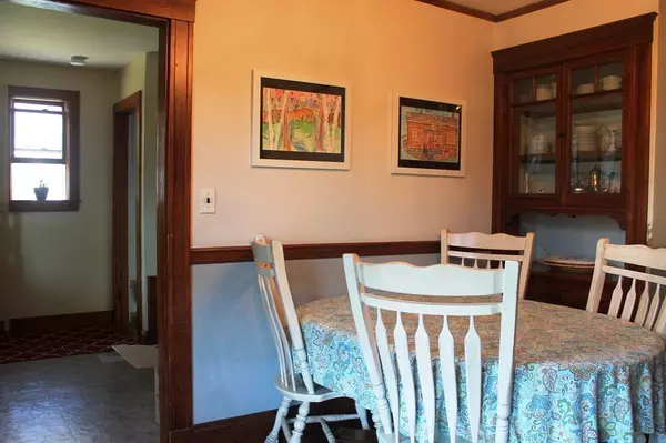 Needham, MA 02494,28 Thorpe Road