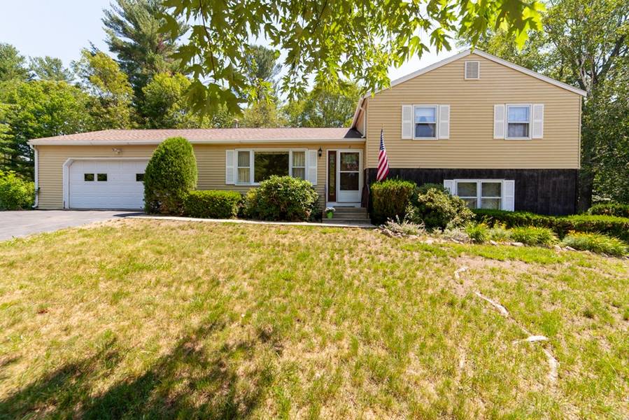 2 Karen Circle, Hudson, MA 01749