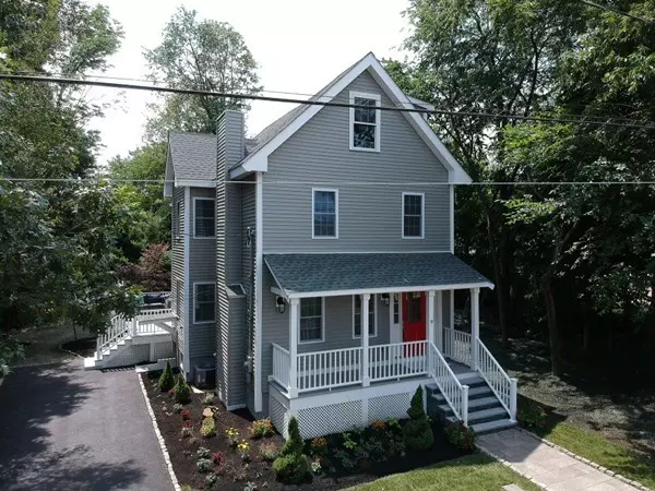 9 Pleasant Ave, Saugus, MA 01906