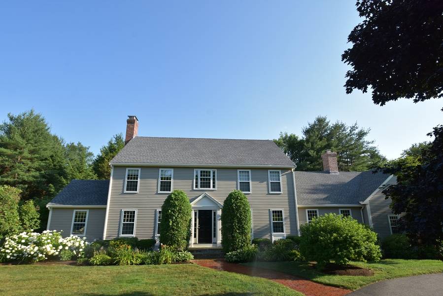 15 Hawes Rd, Sudbury, MA 01776