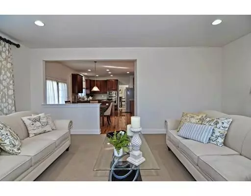 North Attleboro, MA 02760,29 Harris Dr