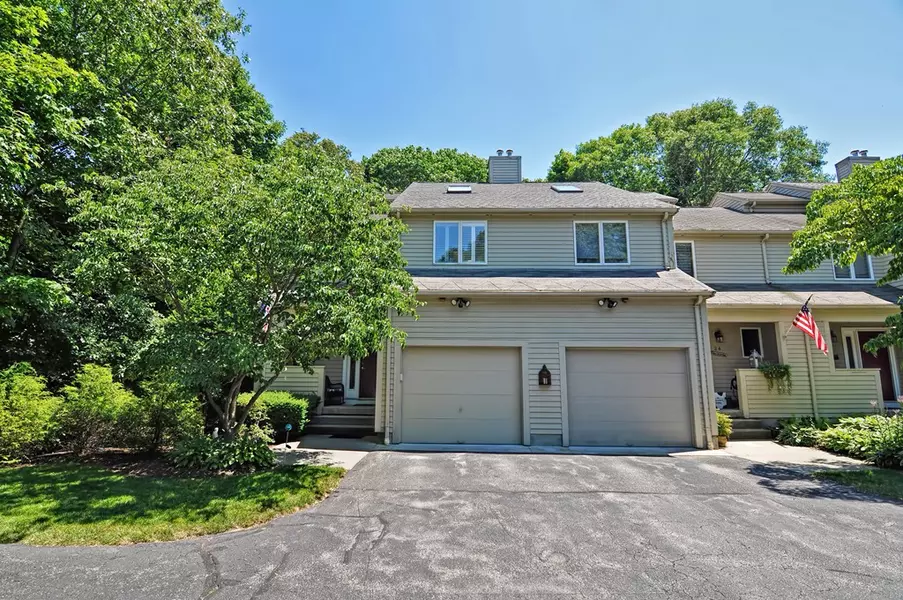 22 Poppasquash Rd #22, North Attleboro, MA 02760