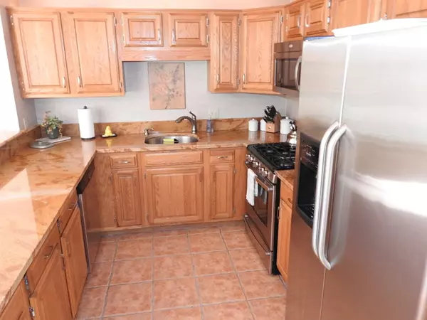 Haverhill, MA 01832,82 Perkins Court #BDLG#49