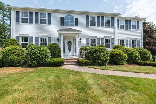 3 Shawnee Cir, Andover, MA 01810