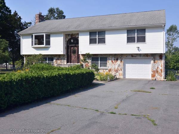 Dartmouth, MA 02747,588 Hixville Rd