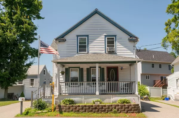 61 Stevens Street, Stoneham, MA 02180