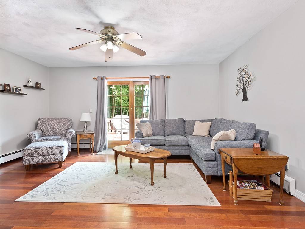 Johnston, RI 02919,31 Killian Rd