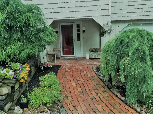 13 Partridge Hill Road, Andover, MA 01810