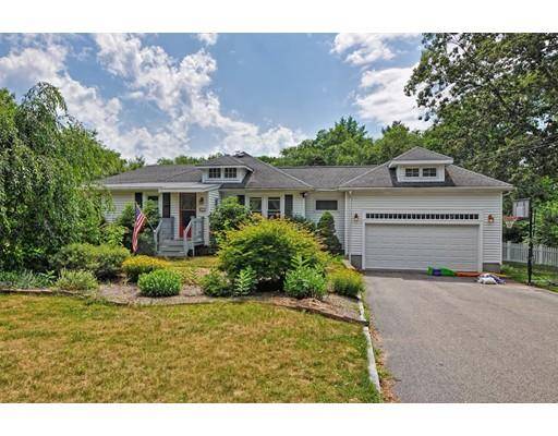 143 Winter St, Wrentham, MA 02093