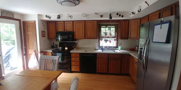 Plymouth, MA 02360,2 Compton Ct