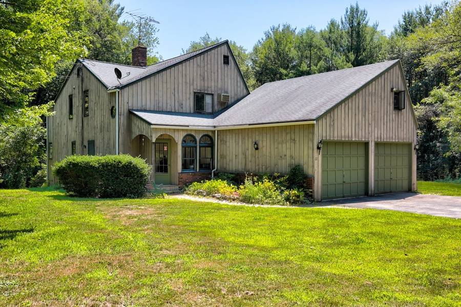 22 Bullard Road, North Brookfield, MA 01535