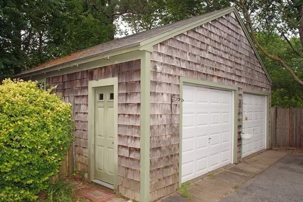 Yarmouth, MA 02673,35 Elton Rd