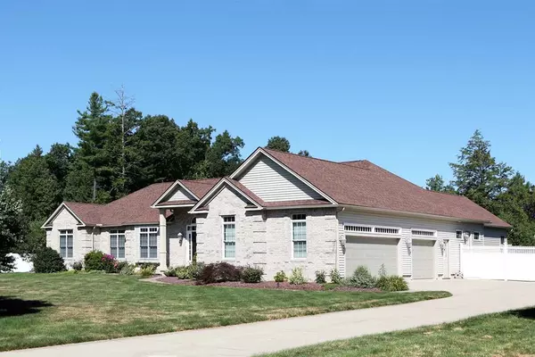 Southwick, MA 01077,33 Lauren Ln