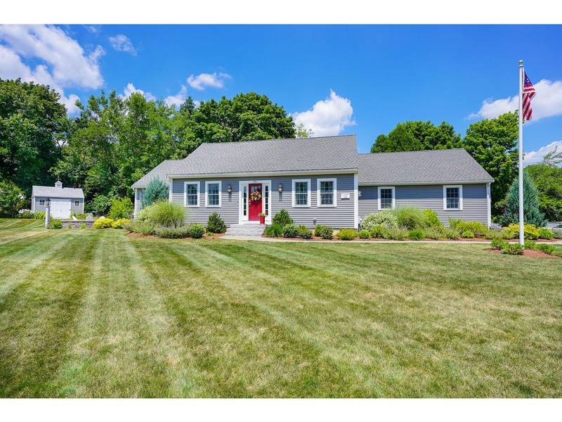 77 Westford St, Chelmsford, MA 01824