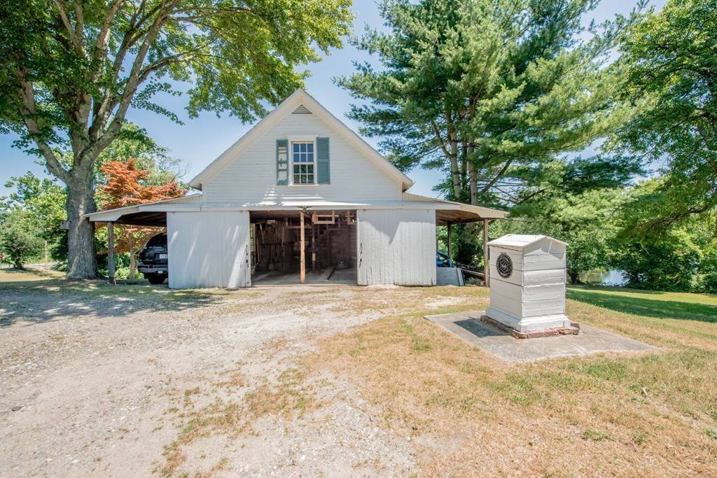 Rehoboth, MA 02769,195 Wheeler St