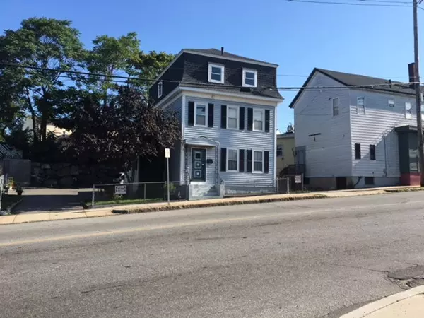 98 Andover Street, Lowell, MA 01852