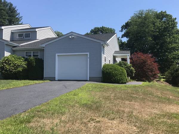 14 Patricia Dr #14, Oxford, MA 01537