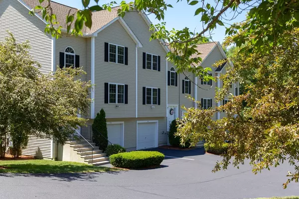 Sutton, MA 01590,11 Church St #B