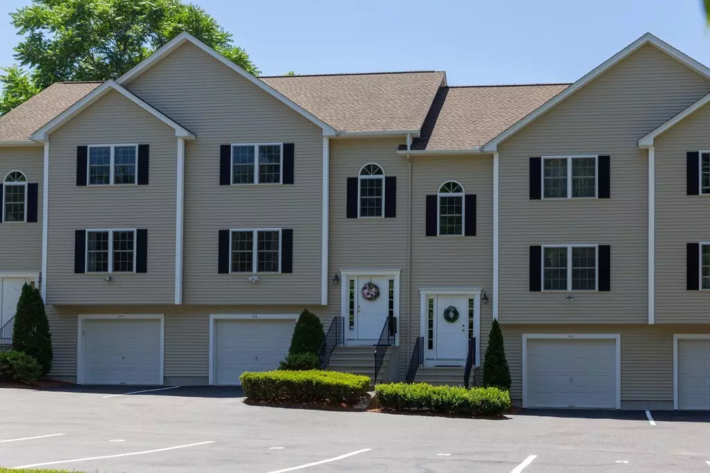 Sutton, MA 01590,11 Church St #B