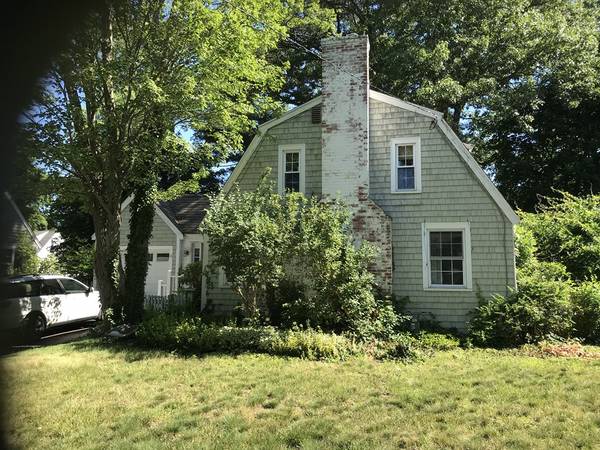 15 Bradley Woods Dr, Hingham, MA 02043