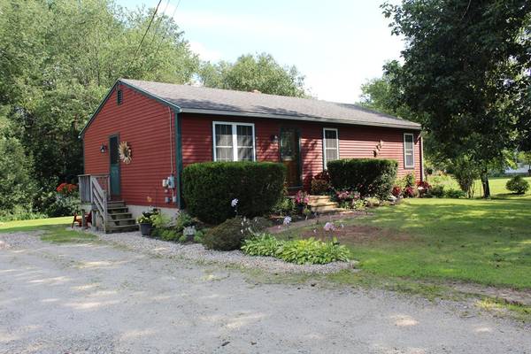 713 Wheelwright Road, Barre, MA 01005