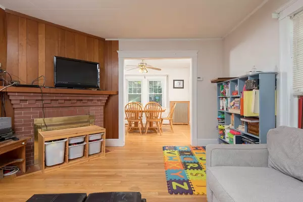 Weymouth, MA 02188,41 Glendale St
