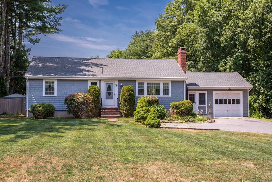 79 Whitman St, East Bridgewater, MA 02333