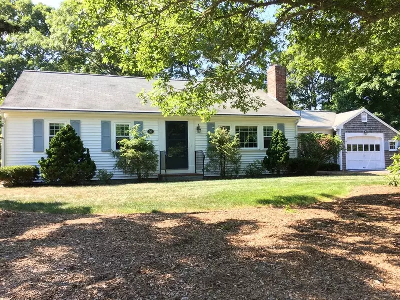 26 Saint Andrews Way, Yarmouth, MA 02664