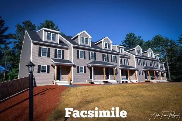 Lakeville, MA 02347,5 Landing Way #5