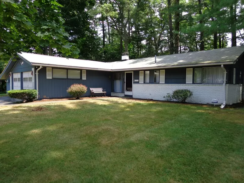 20 Sully Rd, Raynham, MA 02767