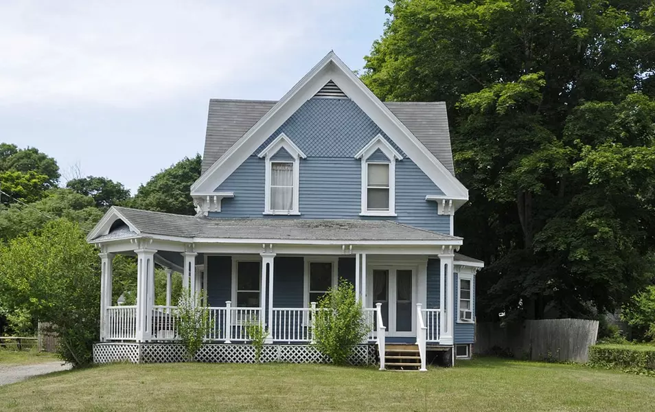 104 Oak St., Middleboro, MA 02346