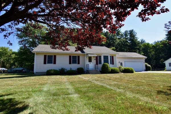 45 Loudville Rd, Easthampton, MA 01027