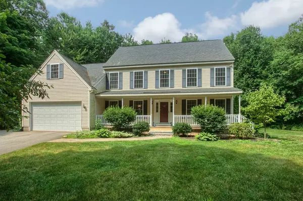 41 Elm Street, Pepperell, MA 01463