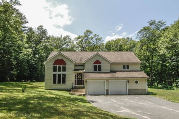 252 Breckenridge St, Palmer, MA 01069