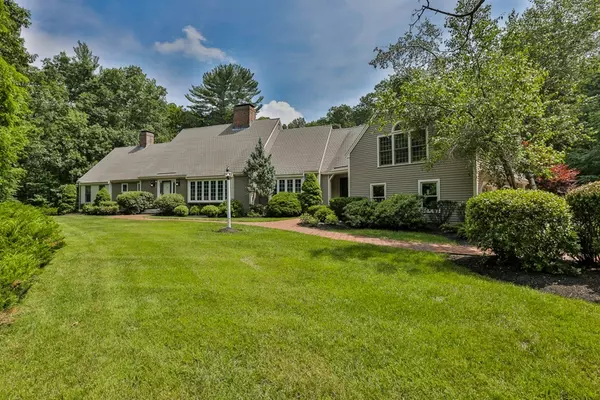 Boxford, MA 01921,56 Boren Ln