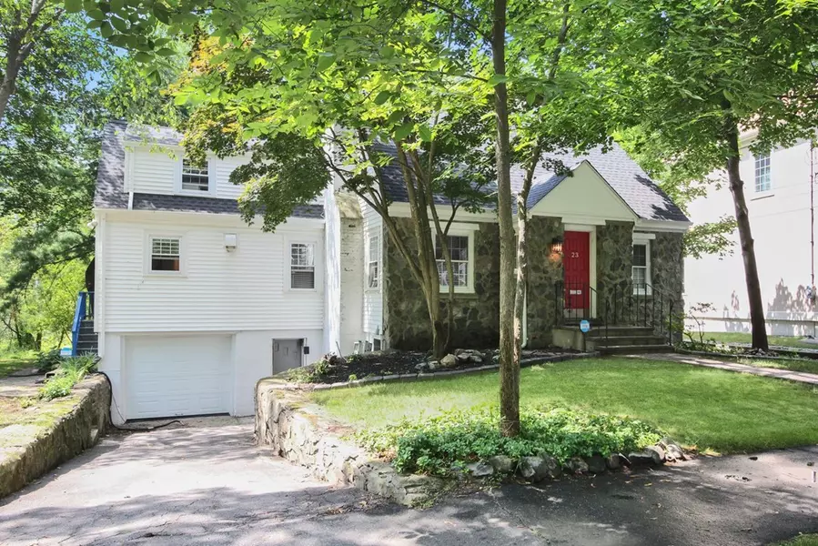 23 Drew Rd, Newton, MA 02467