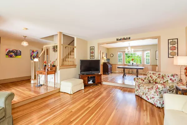 New Bedford, MA 02740,325 Gardner St