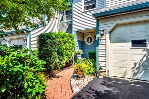 Marlborough, MA 01752,64 Crystal Brook Way #E