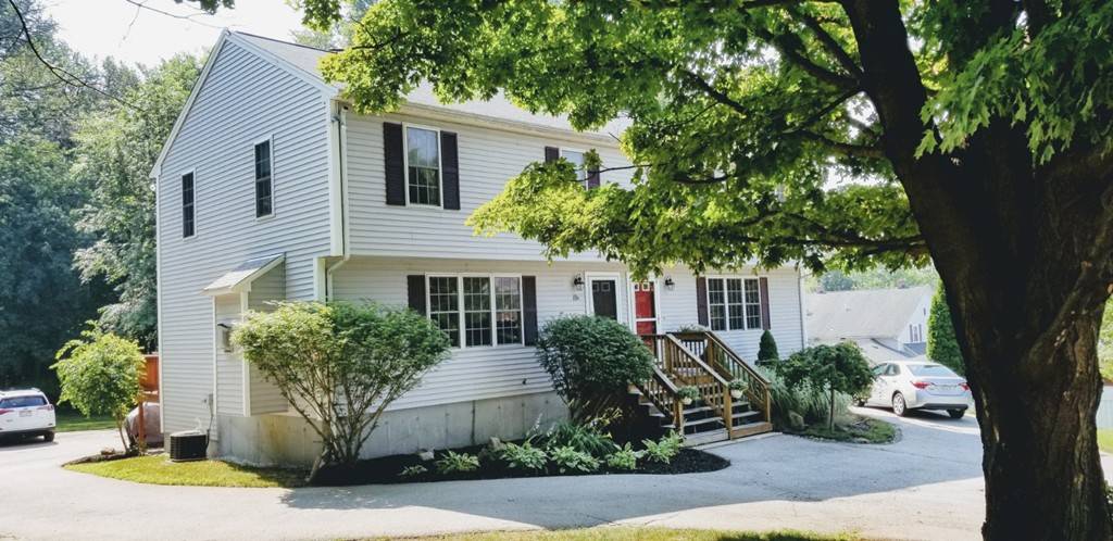 11 Lake St #A, Uxbridge, MA 01569