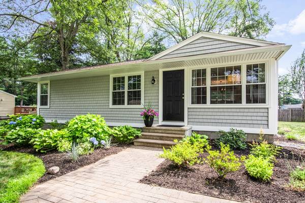 7 Jay Avenue, Northborough, MA 01532