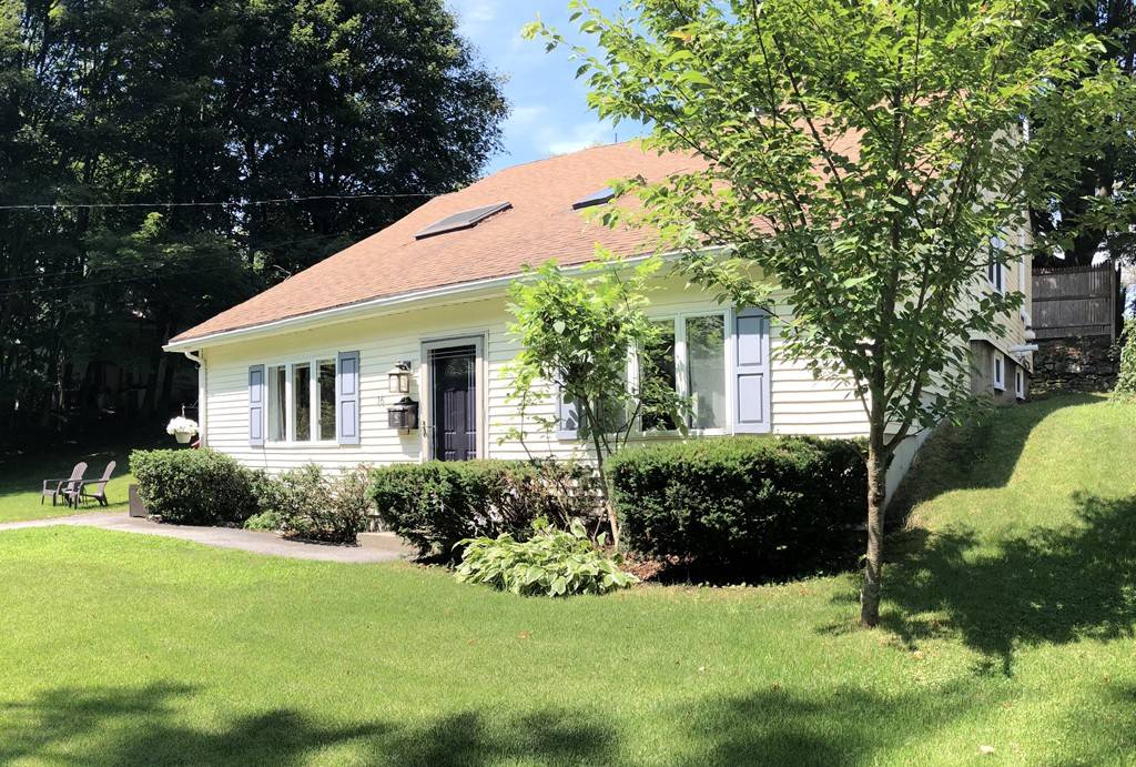 Worcester, MA 01604,16 Maverick Rd