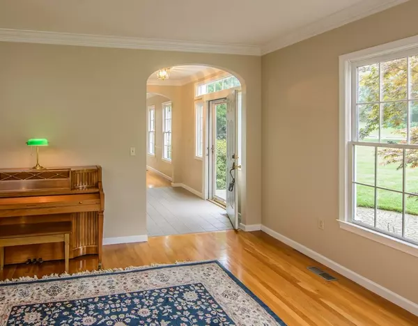 Westborough, MA 01581,3 Gale Meadow Way