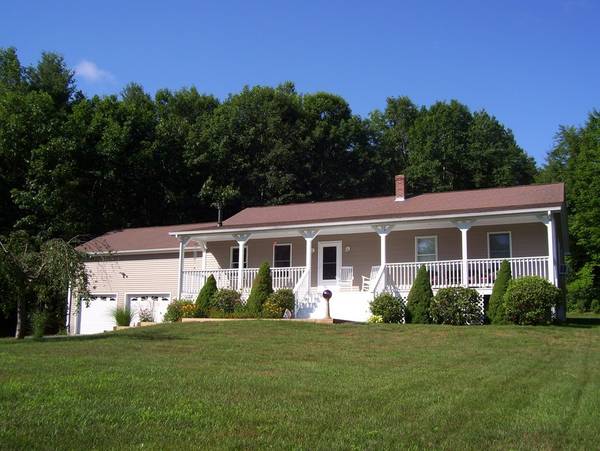 2386 Chestnut Hill Ave, Athol, MA 01331