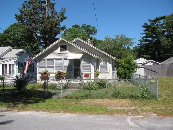 9 Weston Ave., Wareham, MA 02571